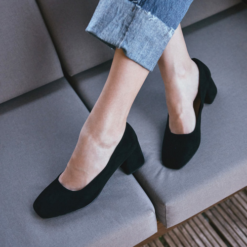 Black faux suede heeled pumps 