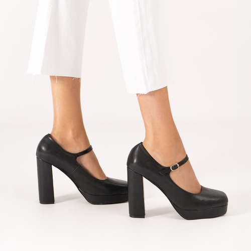 Heeled Mary Jane in soft black colour 