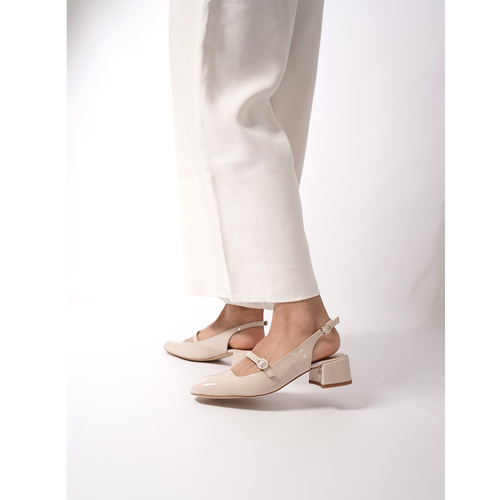 Escarpin en cuir verni beige de style Mary Jane avec talon 